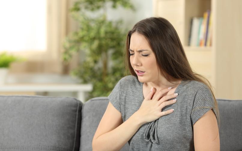проблеми с дишането респираторни задушаване