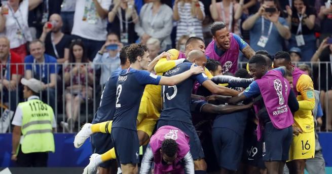 Франция е големият победител на Мондиал 2018. "Петлите" победиха Хърватия