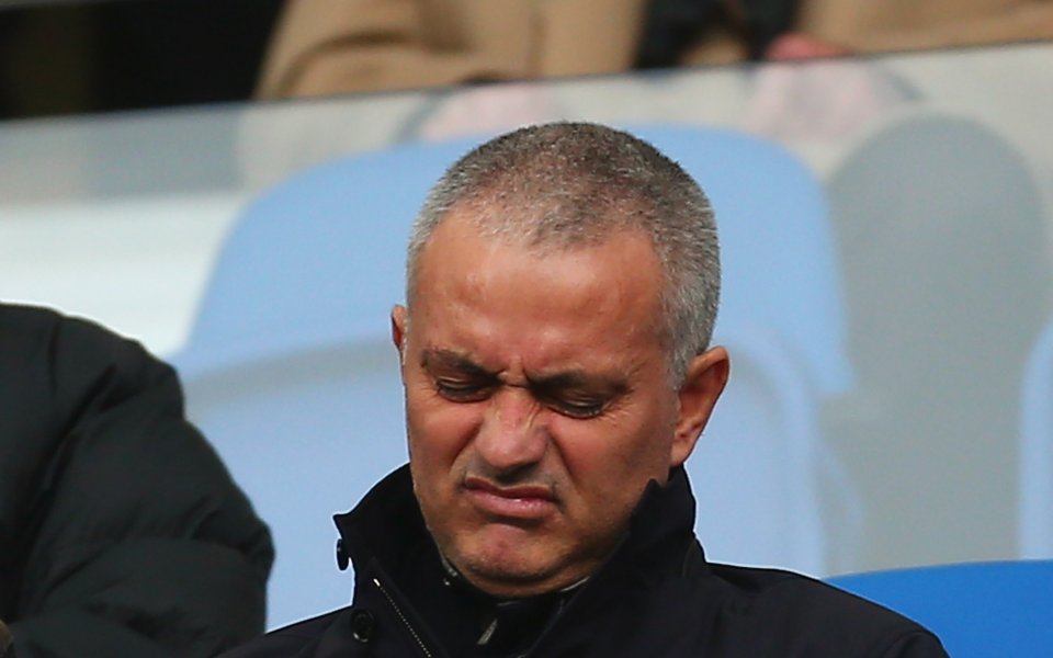 Жозе Моурниьо обяви, че Антонио Конте е задължен да спечели