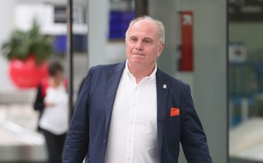 Агентът на Йозил подкара Ули Хьонес с голямата тояга