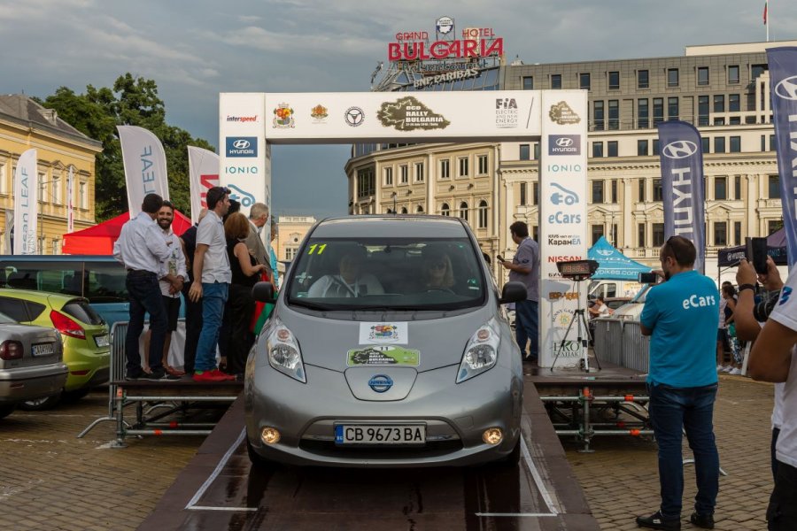 Рекордни 17 електромобила на старта на Еко Рали България 20181