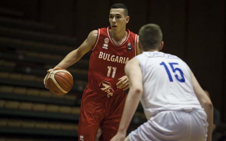 Костов с 21 точки за успех на Работнички, Минчев с 14 за Истанбул ББ