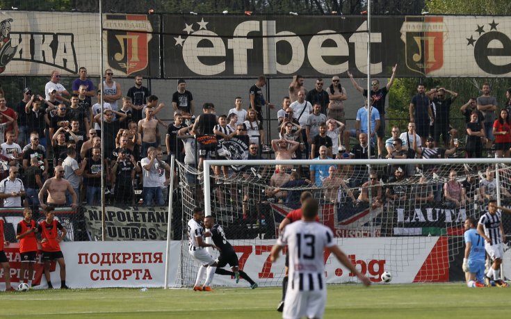 Феновете на Локо Пловдив с остра позиция: Безобразията и хаосът на Лаута са във вихъра си