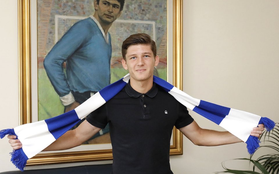 Атанас Кабов изгледа на живо реванша от 1/2-финалите за Купата