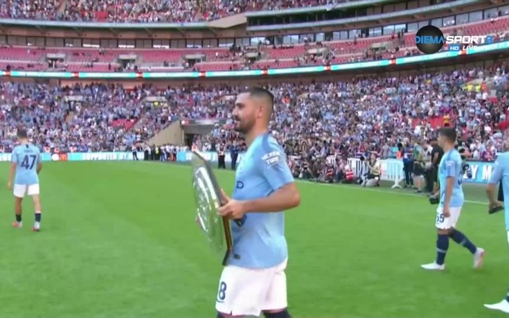 Манчестър Сити започна сезона с трофей