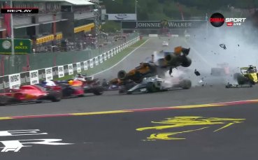 Тежки сблъсъци на старта на Спа, Фетел поведе колоната