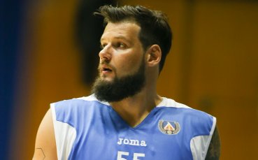 Калоян Иванов: С брат ми искаме да постигнем нещо с български отбор