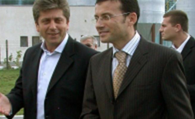  Миню Стайков при визитата през 2004 година във Винпром Карнобат на тогавашния пезидент Георги Първанов 