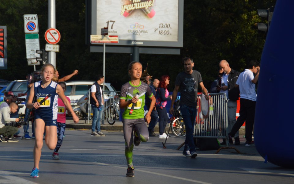 Падна рекордът на трасето в четвъртото издание на щафетния маратон на  София