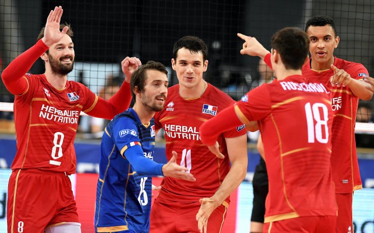 Волейболистите на Франция тръгнаха с победа в Русе