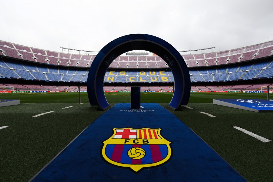 Барселона Камп Ноу емблема лого 2018 септември1