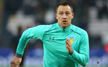 Джон Тери под светлините на прожектора – изпя евъргрийн