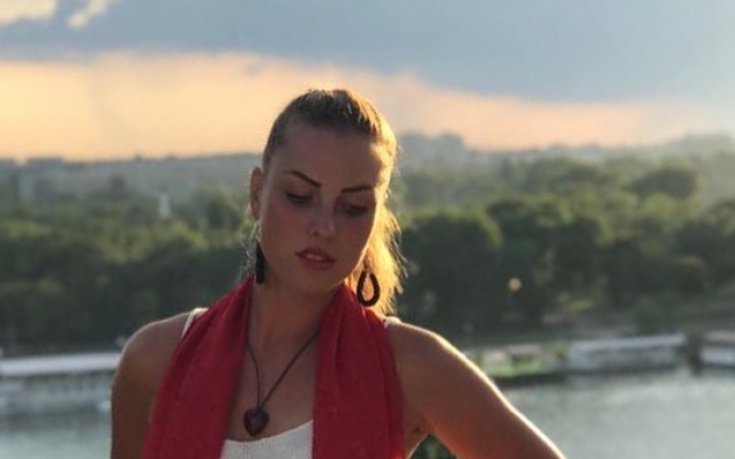 Сръбска тенисистка разпалва страстите в интернет