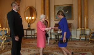 Президентът и първата дама се срещнаха с кралицата