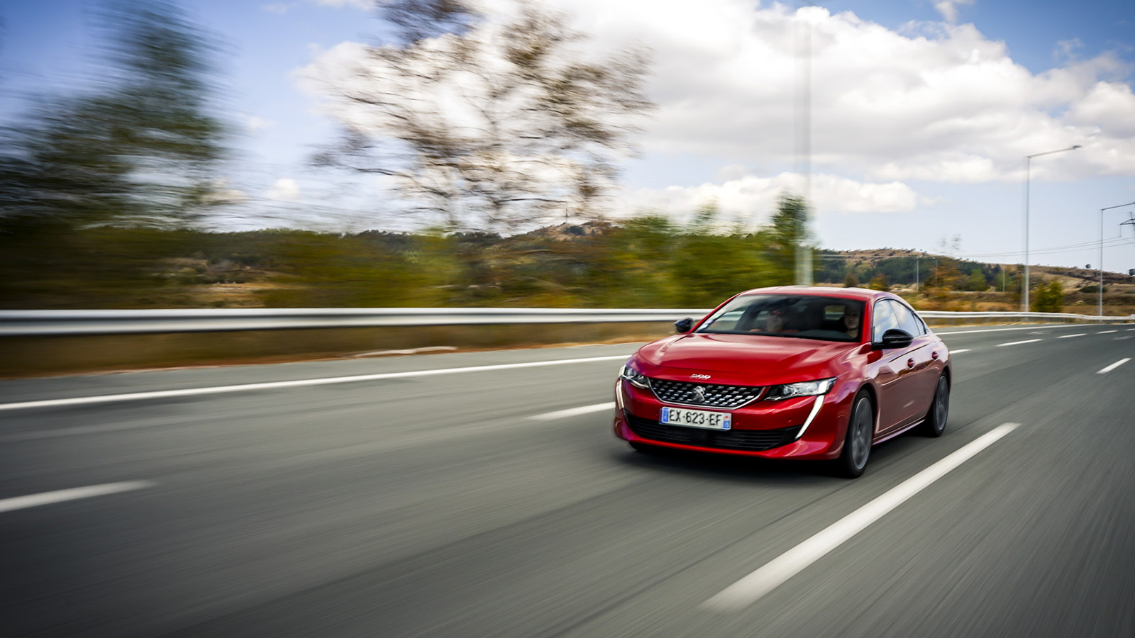 „Животът е прекрасен” на борда на Peugeot 508 (тест драйв)