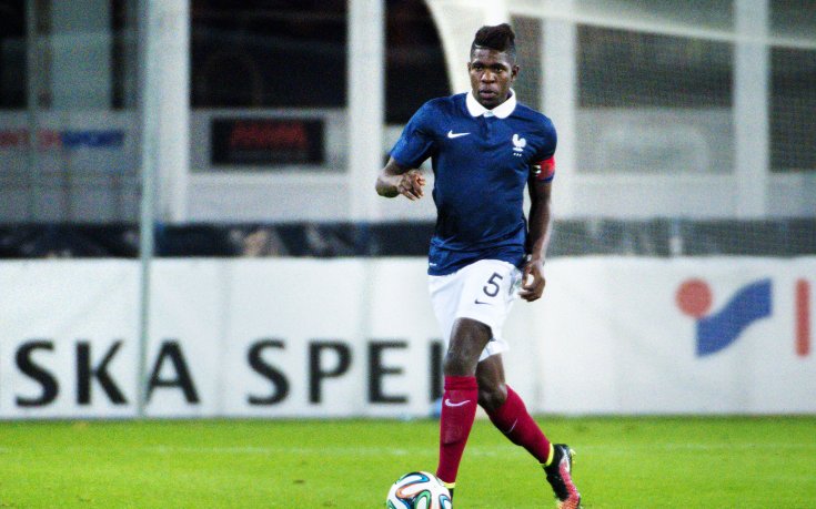 Бранител на Барса поднови тренировки, Меси му прави компания