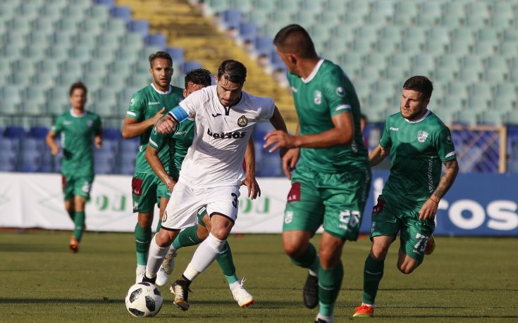 Ще успее ли Берое да запази тенденцията срещу Славия?