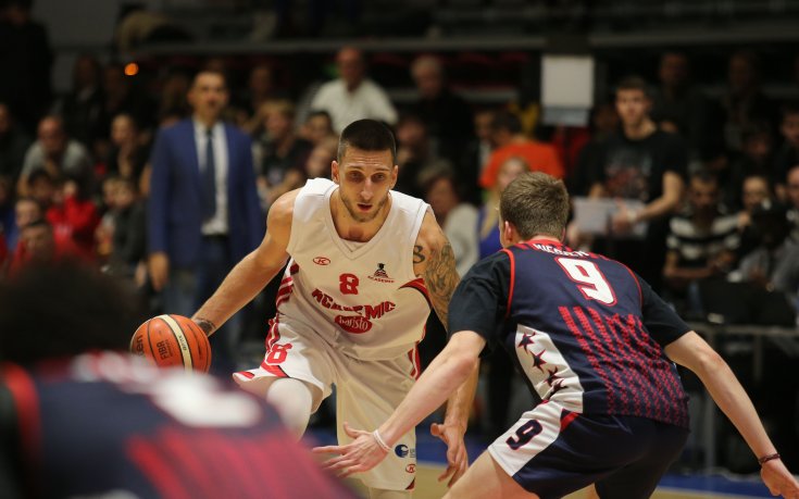 Академик загуби от сборния американски тим JBA в приятелски мач