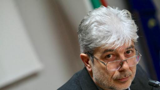  Нено Димов подава оставка. Каракачанов: показно ликвидиране 