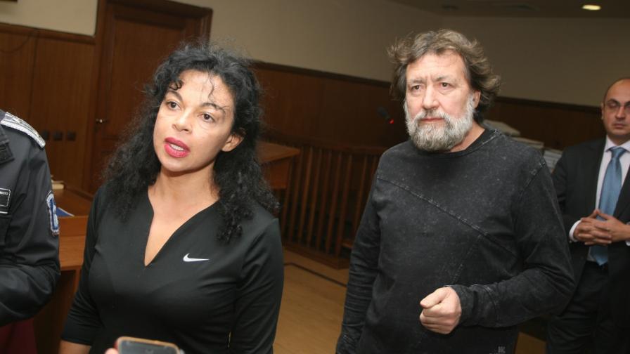 Евгения и Николай Баневи пред съда