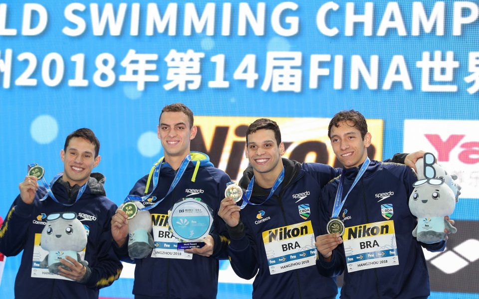 Рекорд след рекорд падат на Световното по плуване