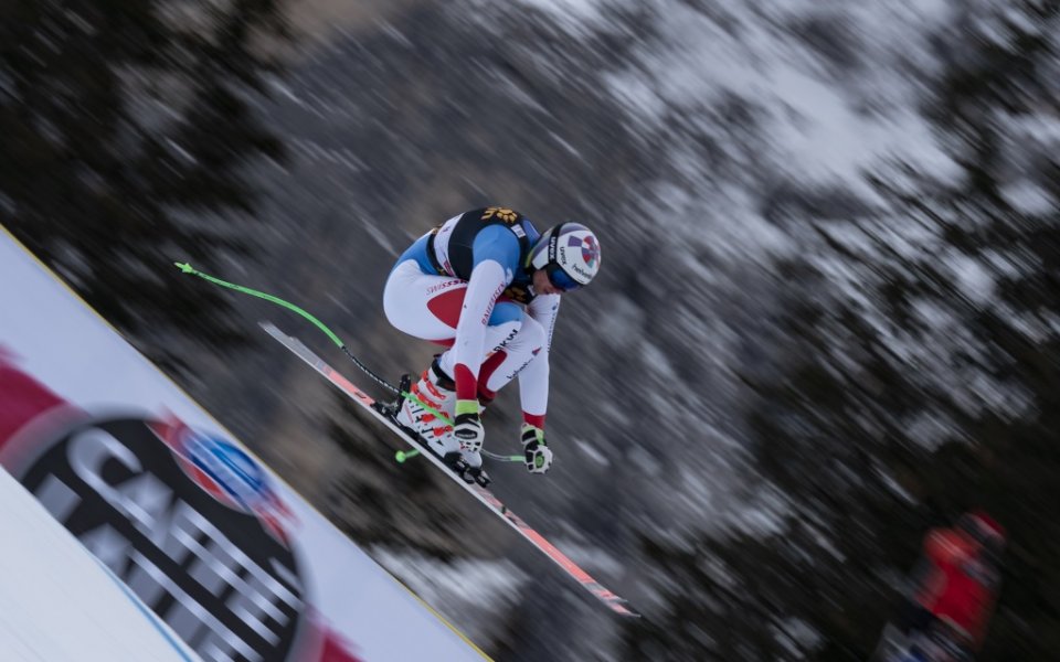 Швейцарски скиор падна лошо във Вал Гардена