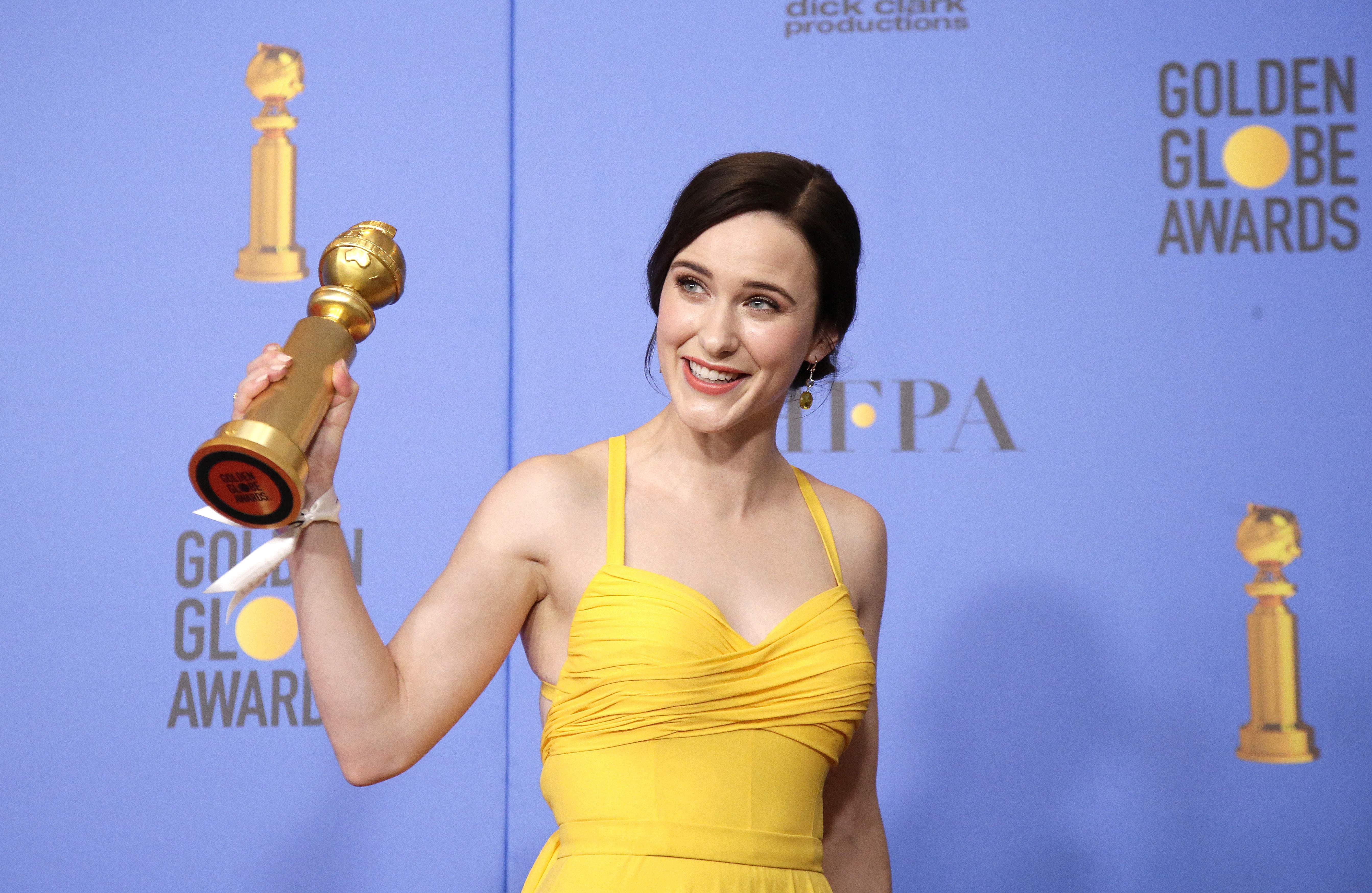 Наградите „Златен глобус“ се присъждат в общо 14 филмови категории