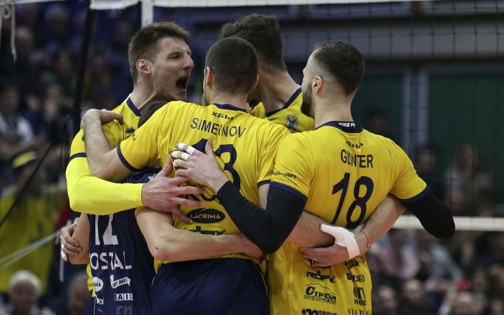 ВК Хебър на крачка от 1/8-финал за Купата на CEV