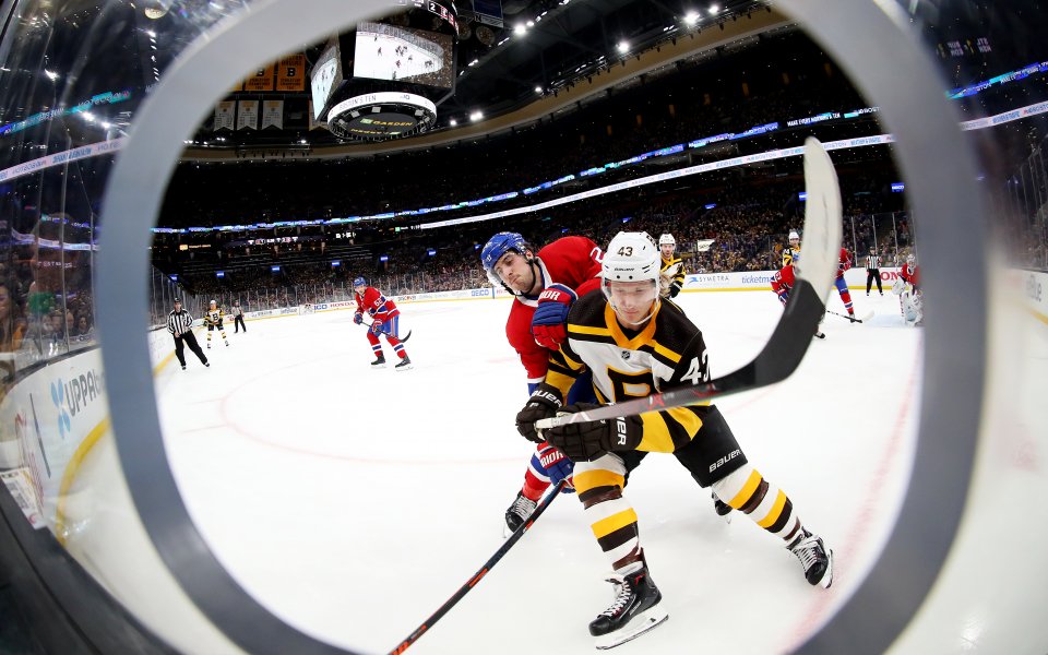 Бостън поведе във финала на Изток в НХЛ