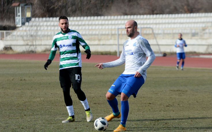 Черно море стартира контролите с равенство