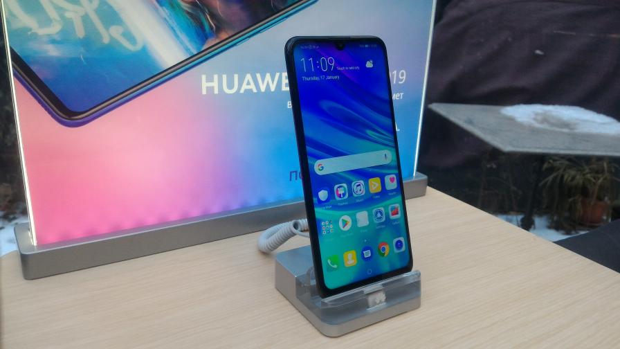  Huawei работи по съперника на Android от 7 години 