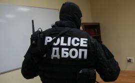  <p>Най-голямата група за трафик на мигранти, доста арести</p> 