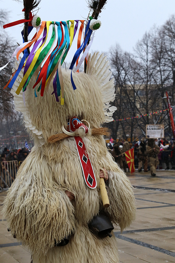 Сурва в Перник 2019