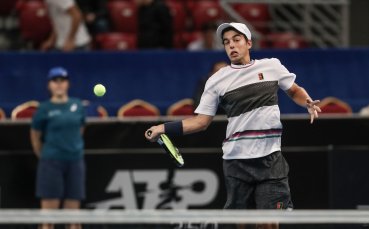 Българският тенисист Адриан Андреев отпадна във втория кръг на турнира