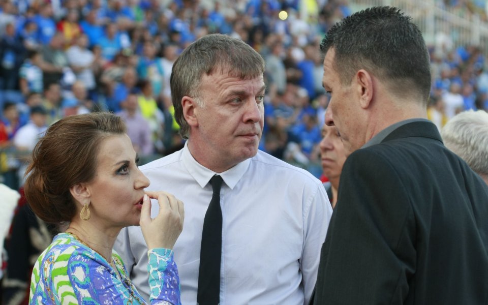 Официалният собственик на Левски - Георги Попов, заяви че е