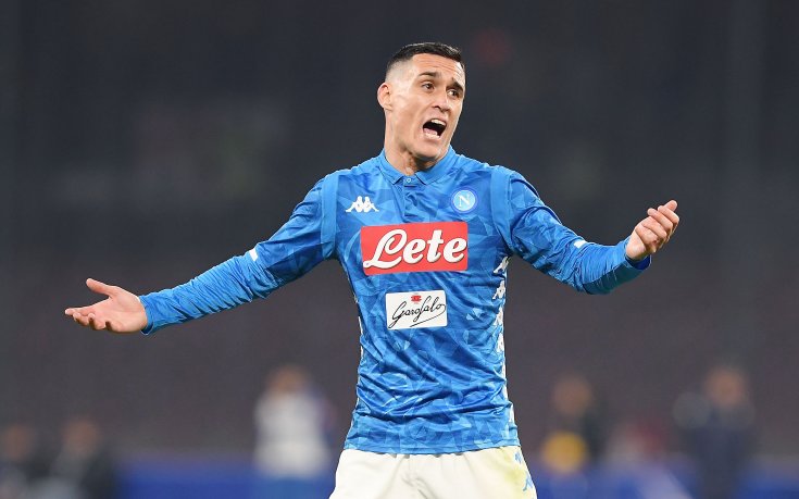 Наполи даде титлата без бой