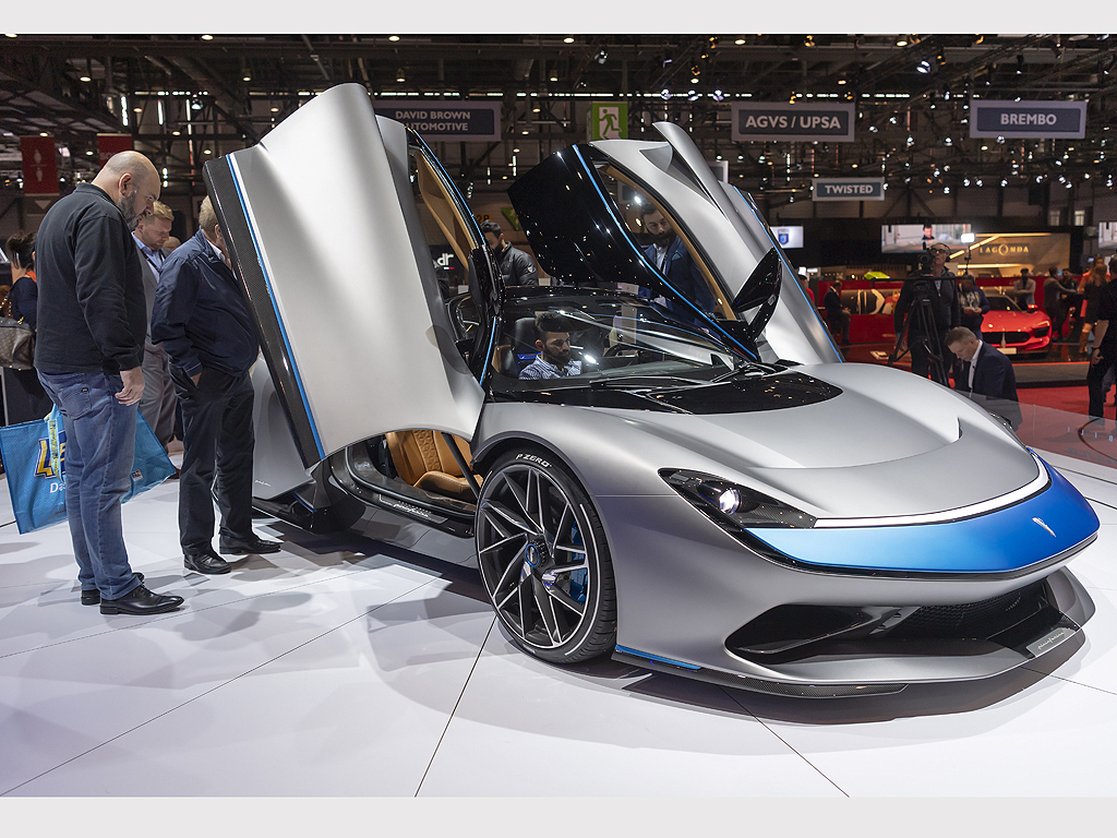 Automobili Pininfarina Battista