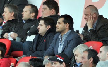 Синът на Васил Божков бил против баща му да става шеф на Левски