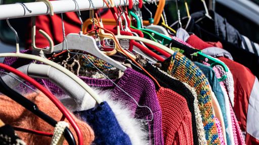  Продават ни използвани облекла и долни дрехи като нови 