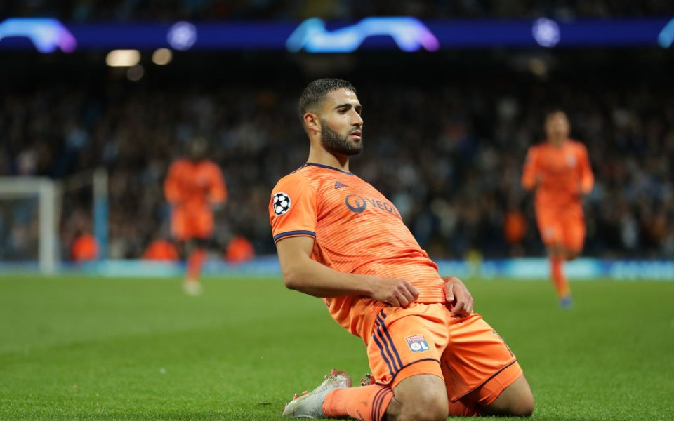 Отборът на Арсенал се е насочил към атакуващия халф на