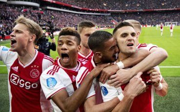 Аякс е лидер в Ередивизи за първи път през сезона