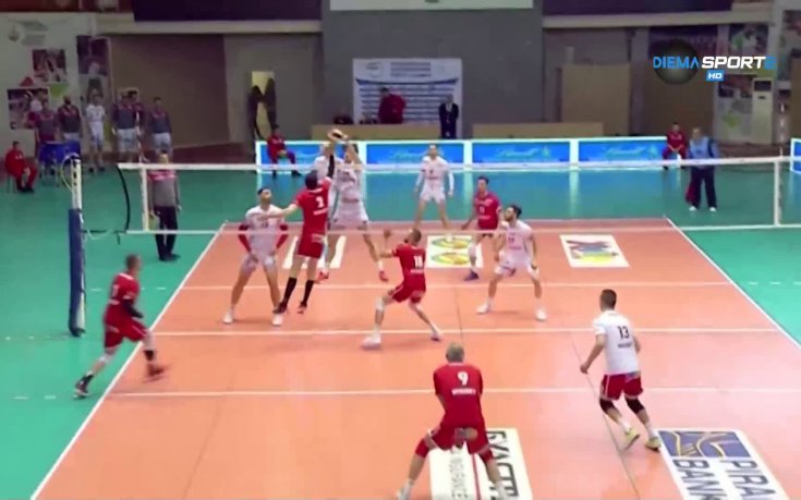 Анализ на полуфиналния сблъсък между ВК ЦСКА и ВК Нефтохимик в Суперлигата по волейбол