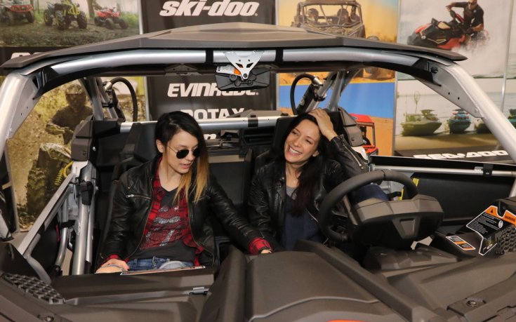 Актриси украсиха откриването на Moto Expo 2019