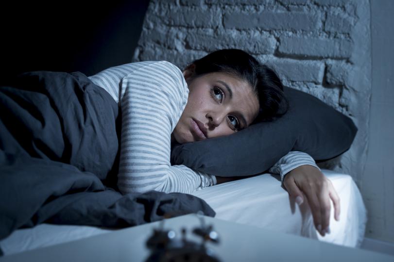 <p><b>Безсъние</b></p>

<p>Когато спите, тялото ви освобождава мелатонин, но понякога токсините могат да засегнат тази функция. Така&nbsp;всяко нарушение на съня ви може да е ясен знак за нужда от детоксикация.</p>