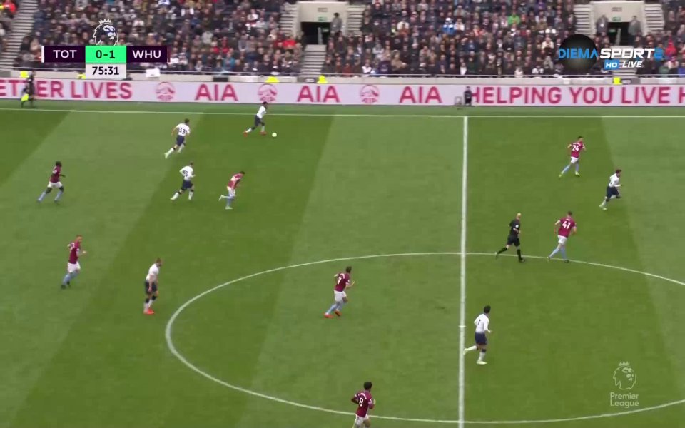 Уест Хем удари първи на "Тотнъм Стейидъм". "Чуковете" поведоха срещу