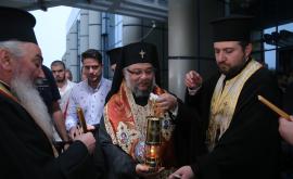  Благодатният огън дойде в България 