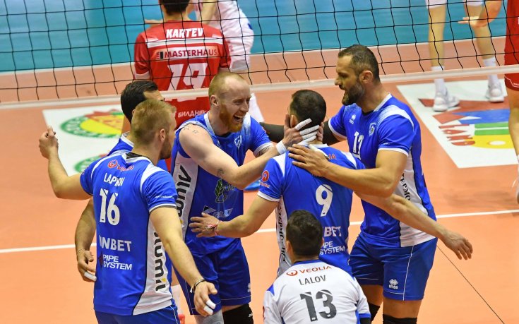 Как се представиха Левски и ЦСКА в Суперлигата по волейбол?