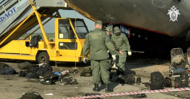 Свят Проговори пилотът на катастрофиралия самолет в Москва При пожара