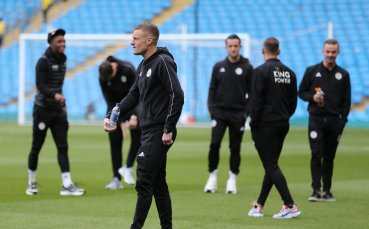 Голмайсторът на Лестър Сити Джейми Варди бе определен за играч