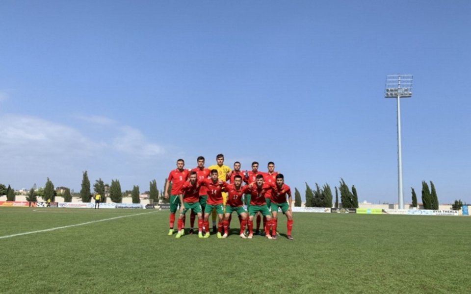 Юношеският национален отбор на България до 18 г. победи връстниците